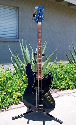 Fender Aerodyne Prototype Dark Blue Metallic