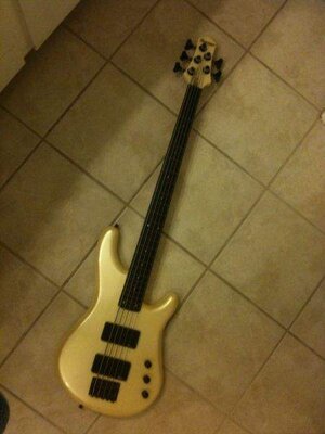 FT:  86 Ibanez Roadstar II 5 string fretless