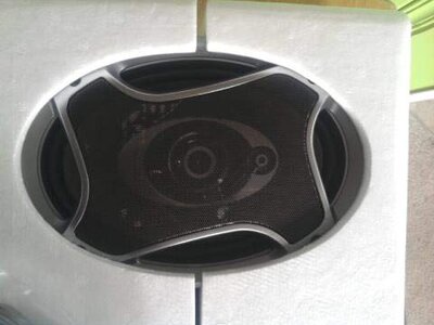 FS: Pioineer 6X9 Car Speakers