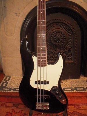 FS: 1983 Fender Jazz Bass  (was 1978 JB)