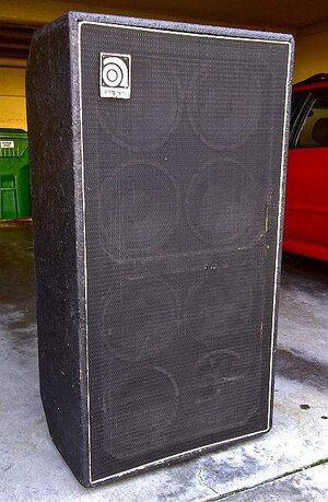 Ampeg 810 SVT Speaker Cabinet