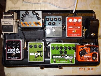 Selling my board: VT bass, Micro pog, muff, blowtorch, qballs, sem, and more