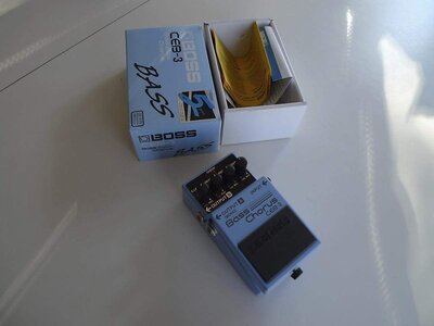 Boss CEB-3 Bass Chorus (like new)