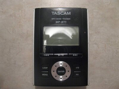 FSO Tascam MP-BT1 Mp3 Bass Trainer