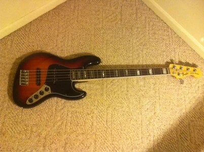 FS 2011 Fender American Jazz Deluxe 5 string