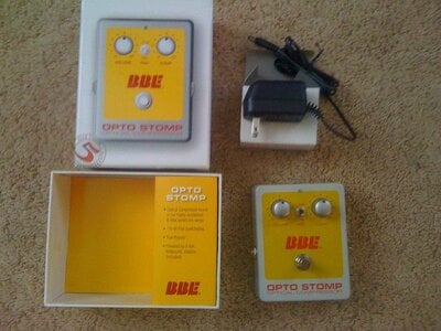 FS- Older style OptoStomp, MXR AutoQ BEF