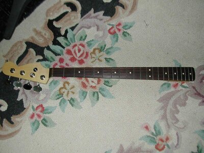 FS: WARMOTH " SLIM PROFILE " JAZZ NECK, LOADED !