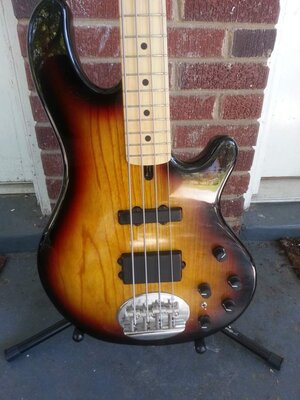 FT: Lakland 44-02 Sunburst/Mpl