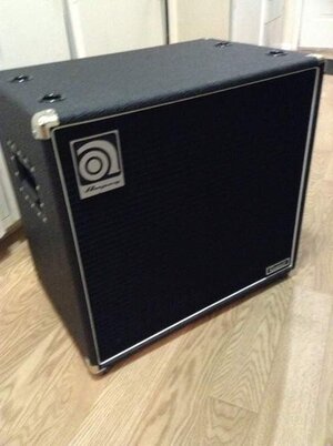 Ampeg SVT15E cabinet