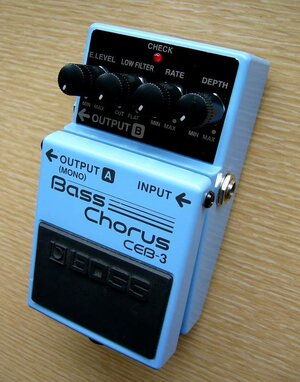 FS: Boss CEB-3 Chorus, cheap!