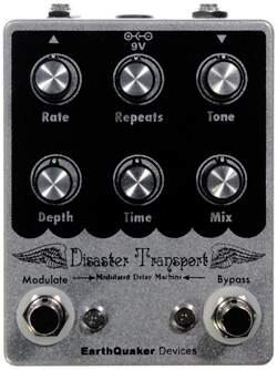 FS: Earthquaker Devices Disaster Transport (modulating delay), Aguilar Octamizer