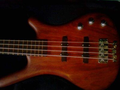 FS: Warwick Corvette Standard, MIG, Bubinga, Original Hardshell Case, Price Drop!