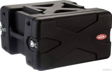 SKB 6u rack case