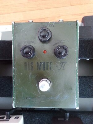 FS: Original Sovtek/EHX Tall Font Big Muff