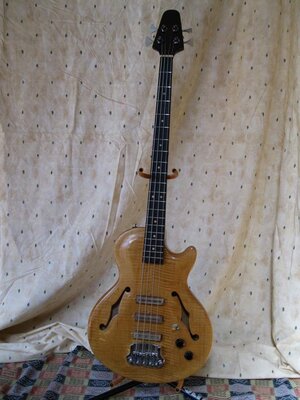 Custom Luthier made bass with Gibson G3 pups