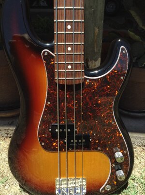 CIJ Fender P