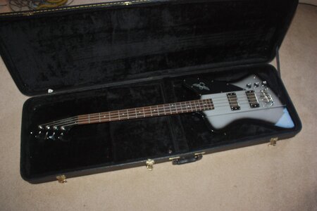 Epiphone Thunderbird Silverburst Limited Edition