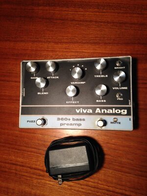 Viva Analog bass 360 fuzz/preamp