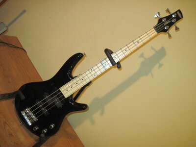 Ibanez Mikro with rare MAPLE neck/case..175.