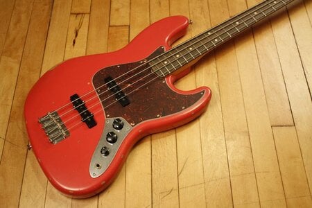 2014 Fender Road Worn Jazz Bass - Fiesta Red