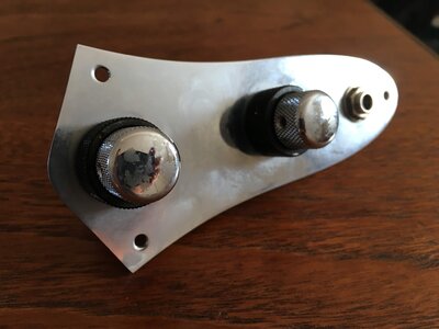 Fender pre-wired Jazz Bass 1960-61 repro concentric pot stack knob control plate w/ resistors aged