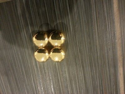 Gold Knobs and input jack plate