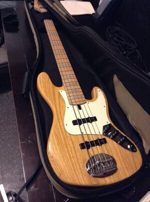 2007 lakland skyline 55-60 (natural)