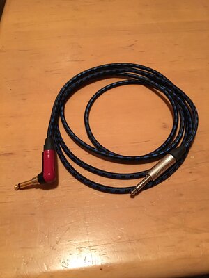 Fender tuner, cables