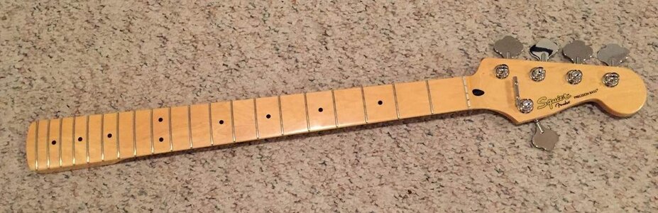 Squier VM Precision 5 String Bass Neck Maple