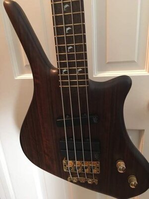 Warwick Dolphin Pro I (4 string; 11/1998)