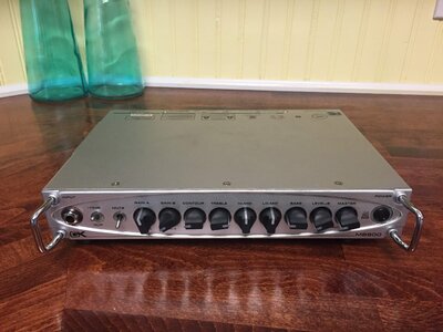 Gallien Krueger MB800 bass amp