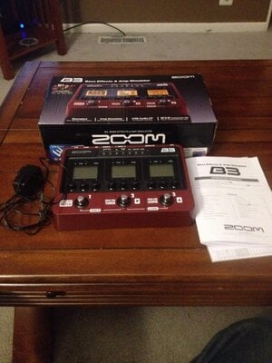 Zoom b3 with expression pedal like new in box