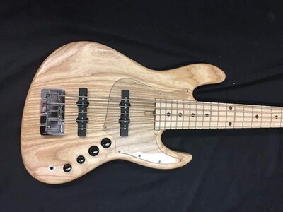 Roger Jazz Bass, Make an offer, Brand New