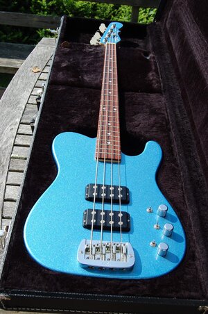 Price Drop! 2014 G&L ASAT Bass, Matching HS