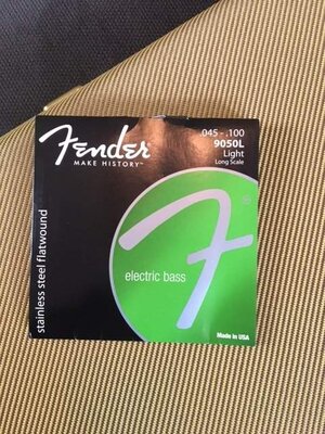 Fender 9050L stainless flatwound strings Brand New .045-.100