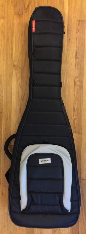 Mono M80 Bass bag (single)