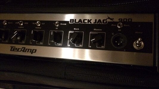 TecAmp Black Jag w rack case