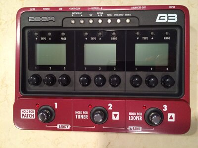 Zoom B3 Effects and Amp Simluator