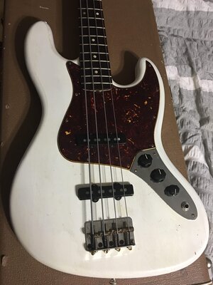 2 bass sell off: Bluesman Vintage, Sadowsky/Warmoth/Fender, Delia Custom Shop Hollowbody