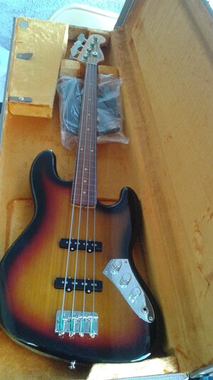 FENDER JACO PASTORIUS BASS!!!