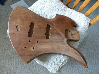 Warmoth Mockingbird Walnut Body