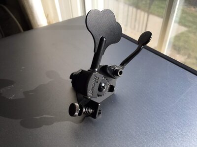 My Hipshot Xtender in black for your Xtender in Chrome