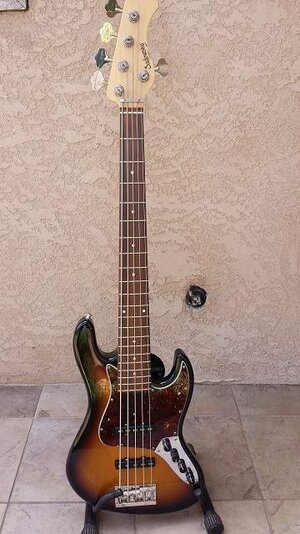 ***Trade Feeler*** 2006 Sadowsky RV5 w/Single Coils for 5-string Lakland