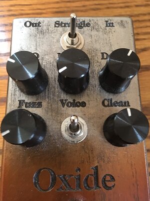 Iron Ether Oxide Gated Fuzz