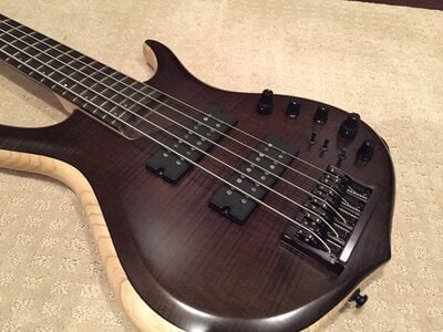 Sire Marcus Miller M7