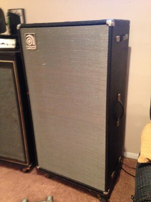 Ampeg flat back SVT bottom