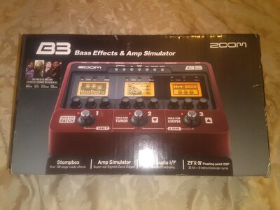 Zoom B3  w/ FP02 Foot Pedal