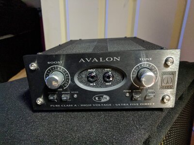 Avalon U5 15th Anniversary Edition (Black) w/ Rack Ears