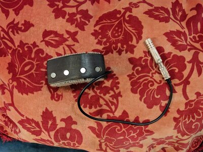 Two Krivo magnetic pickups, single/double coil