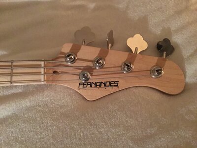 Fernandes Atlas 4 String